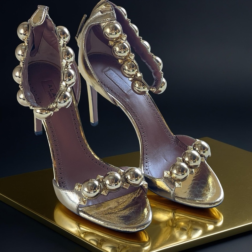 ALAIA Bombe Elegant Gold Women's Heels NWOT size 36 1/2 - 6.5 - NEW
